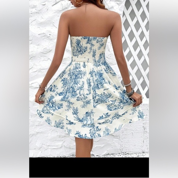 New XL 12 SHEIN vacay blue white toile strapless tiered dress shirred - Picture 12 of 17